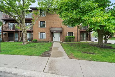 708 N Briar Hill Lane #3, Addison, IL 60101 - Photo 1