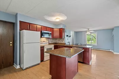 708 N Briar Hill Lane #3, Addison, IL 60101 - Photo 5