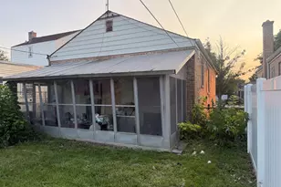 2003 S 20th Ave, Broadview, IL 60155 - Photo 5