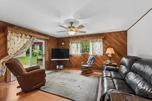 3207 Stella Ct, Zion, IL 60099 - Photo 13