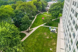 4850 S Lake Park Ave, Chicago, IL 60615 - Photo 11