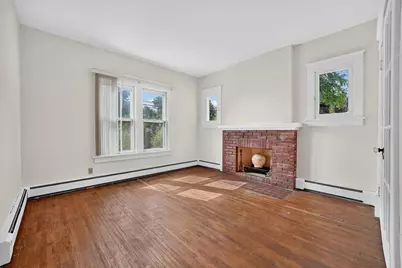 742 S 4th Street, Dekalb, IL 60115 - Photo 17