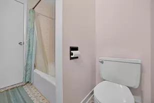 742 S 4th St, Dekalb, IL 60115 - Photo 39