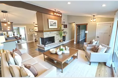 83 Wildwood Drive, Barrington, IL 60010 - Photo 5