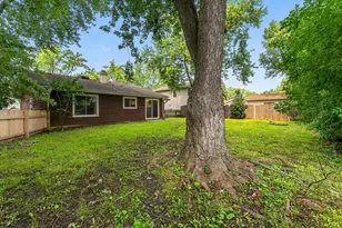 140 Tamarack Dr, Bolingbrook, IL 60440 - Photo 23