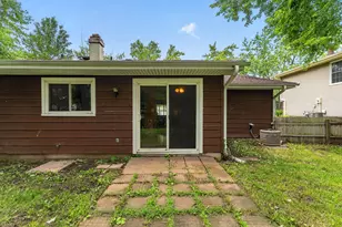 140 Tamarack Dr, Bolingbrook, IL 60440 - Photo 25