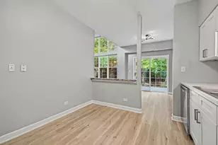 2416 Georgetown Cir, Aurora, IL 60503 - Photo 7