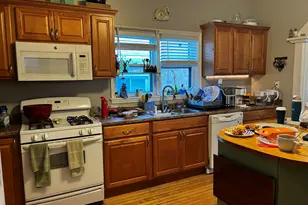 2529 W 39th Pl, Chicago, IL 60632 - Photo 5