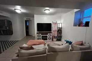 2529 W 39th Pl, Chicago, IL 60632 - Photo 9
