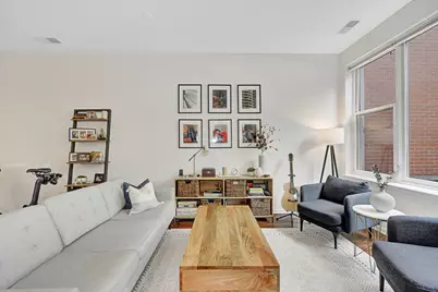 631 W Oak Street, Chicago, IL 60610 - Photo 5