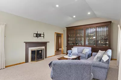 1123 N Sangamon Avenue, Gibson City, IL 60936 - Photo 11
