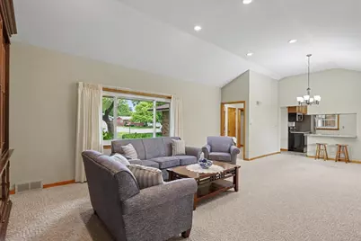 1123 N Sangamon Avenue, Gibson City, IL 60936 - Photo 13