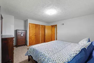 1123 N Sangamon Avenue, Gibson City, IL 60936 - Photo 27
