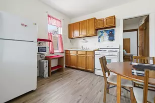 4100 N Kimball Ave, Chicago, IL 60618 - Photo 9