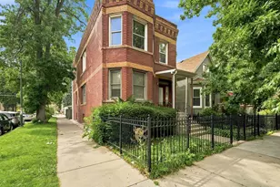 4100 N Kimball Ave, Chicago, IL 60618 - Photo 1