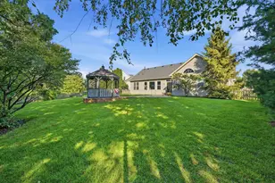 487 Kelly Ave, Yorkville, IL 60560 - Photo 29