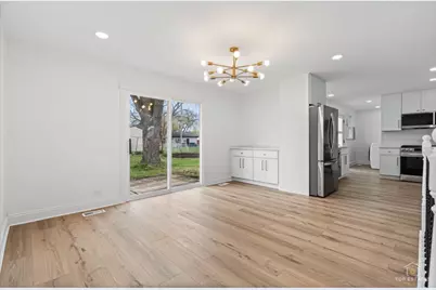 8766.. S 83rd Ct.. Avenue, Hickory Hills, IL 60457 - Photo 11
