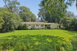 1438 N Sheridan Rd, Lake Forest, IL 60045 - Photo 11