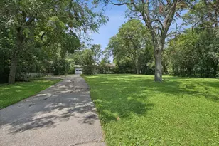 1438 N Sheridan Rd, Lake Forest, IL 60045 - Photo 7