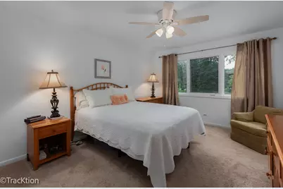 116 Pembroke Road, Naperville, IL 60540 - Photo 15