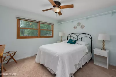 116 Pembroke Road, Naperville, IL 60540 - Photo 17