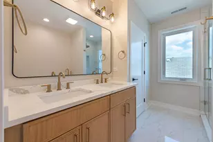 4945 W Berenice Ave, Chicago, IL 60641 - Photo 17