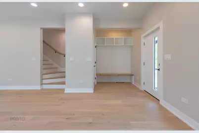 4945 W Berenice Avenue, Chicago, IL 60641 - Photo 21