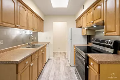 909 Buccaneer Drive #3, Schaumburg, IL 60173 - Photo 9