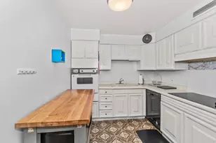 5855 N Sheridan Rd, Chicago, IL 60660 - Photo 17
