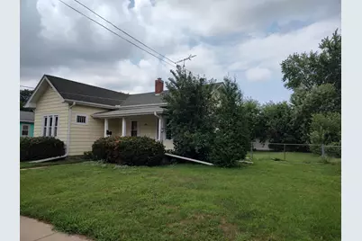 606 E Perry Street, Belvidere, IL 61008 - Photo 3