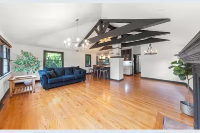 828 E 14th Street, Lombard, IL 60148 - Photo 9
