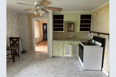 404 E 9th Street, Lockport, IL 60441 - Photo 9