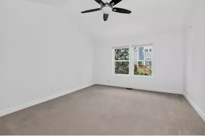 207 Tanglewood Drive, Glen Ellyn, IL 60137 - Photo 13