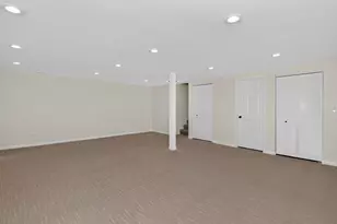 207 Tanglewood Dr, Glen Ellyn, IL 60137 - Photo 17