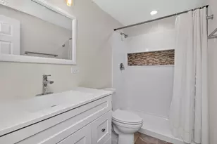 207 Tanglewood Dr, Glen Ellyn, IL 60137 - Photo 19