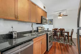 40 N Tower Rd, Oak Brook, IL 60523 - Photo 11