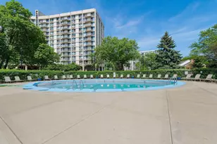 40 N Tower Rd, Oak Brook, IL 60523 - Photo 25