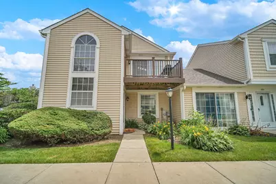 581 Le Parc Circle #581, Buffalo Grove, IL 60089 - Photo 1