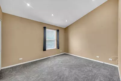 581 Le Parc Circle #581, Buffalo Grove, IL 60089 - Photo 15