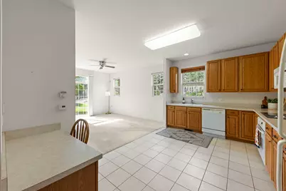 631 Dunhill Lane, Carol Stream, IL 60188 - Photo 5