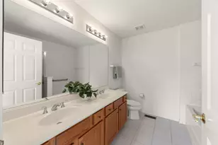 631 Dunhill Ln, Carol Stream, IL 60188 - Photo 21