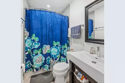 4303 N Kenmore Avenue #1S, Chicago, IL 60613 - Photo 11