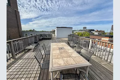 1122 W Newport Avenue #1A, Chicago, IL 60657 - Photo 23