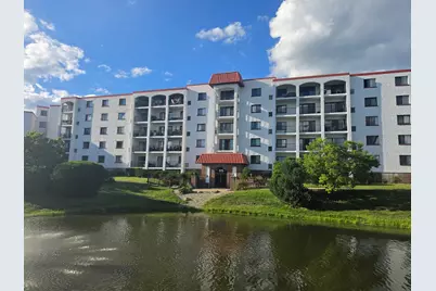 375 Plum Creek Drive #103, Wheeling, IL 60090 - Photo 1