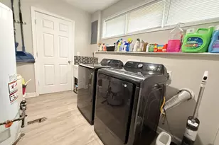 14436 S Eggleston Ave, Riverdale, IL 60827 - Photo 17