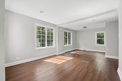 334 55th Street, Clarendon Hills, IL 60514 - Photo 3