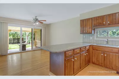 825 Oxford Street, Downers Grove, IL 60516 - Photo 9