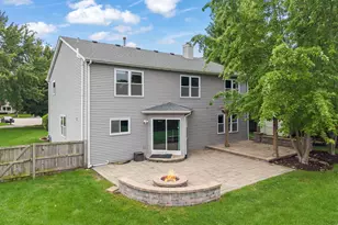 808 Livingston Ct, Naperville, IL 60540 - Photo 39