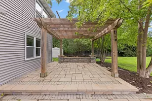 808 Livingston Ct, Naperville, IL 60540 - Photo 35