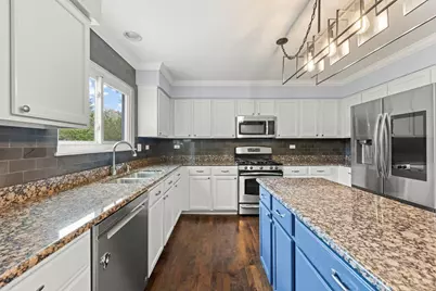 808 Livingston Court, Naperville, IL 60540 - Photo 13